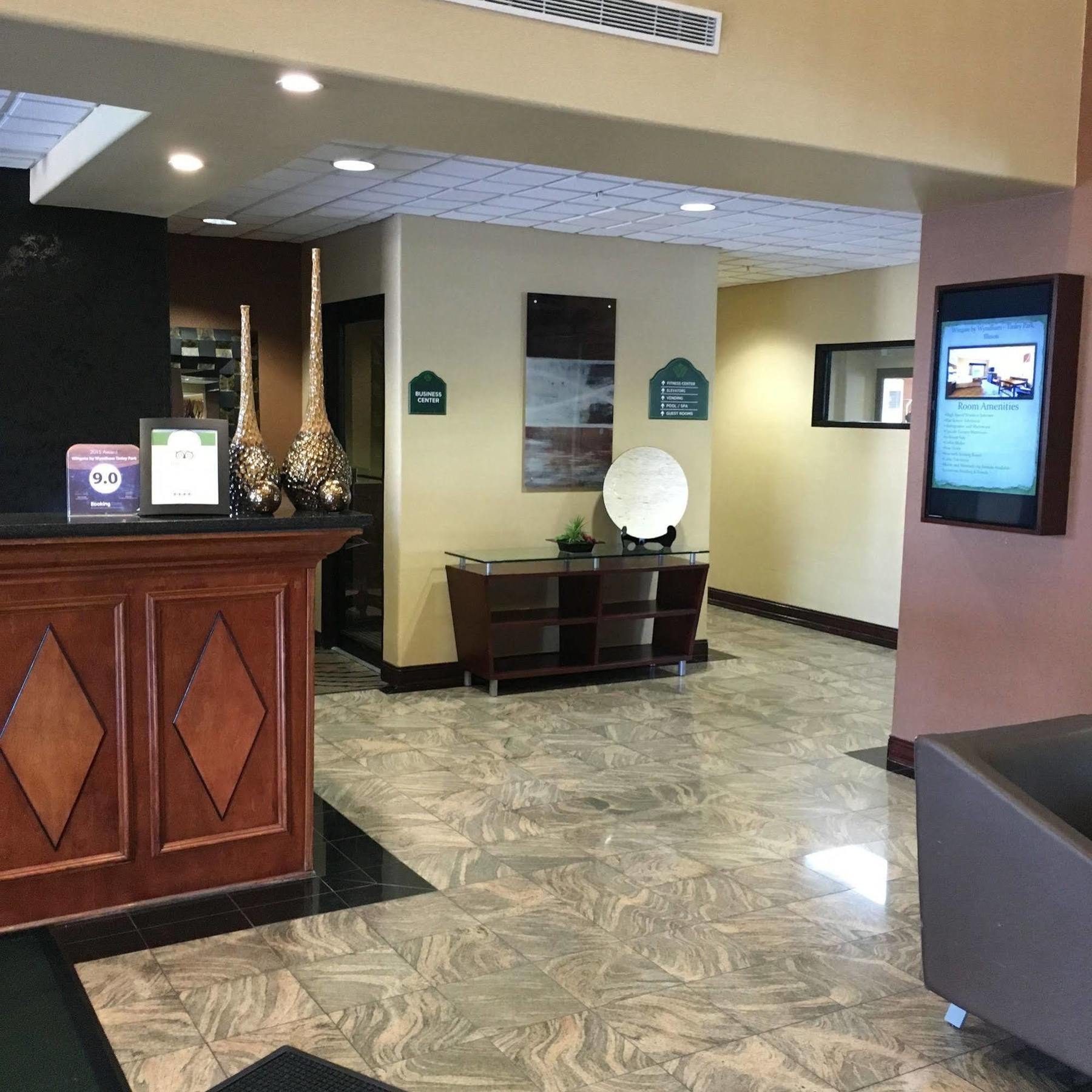 Hotel Wingate By Wyndham 3*